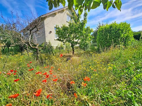 Une maison saine et évolutive à remettre au goût du jour.