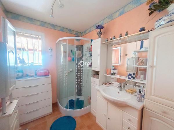 Maison à vendre    3 pièces • 82 m2 Villeneuve