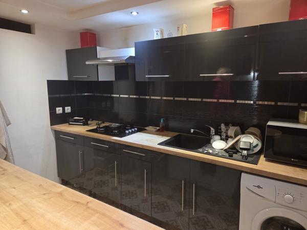 Solliès-Pont, immeuble