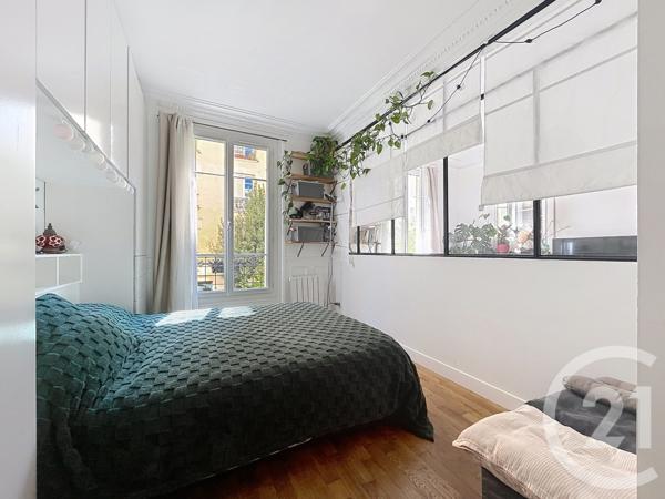 Appartement F2 à vendre  2 pièces - 39,02 m 2   PARIS  - 75020