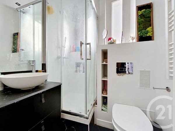Appartement F2 à vendre  2 pièces - 39,02 m 2   PARIS  - 75020