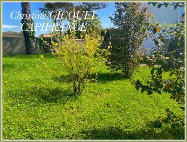 Dpt Loire Atlantique (44), à vendre CENTRE SAINT PERE EN RETZ EN IMPASSE, MAISON 7 PIECES - 5 CHAMBRES - JARDIN CLOS TERRASSE