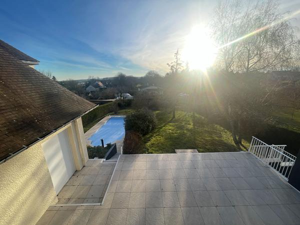 Maison 8 pièces - A proximité de Dijon (21)
