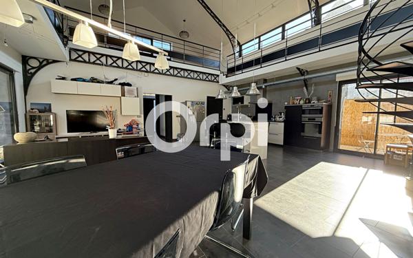 Maison à vendre    6 pièces • 214 m2 Beuvry