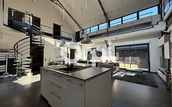 Maison à vendre    6 pièces • 214 m2 Beuvry