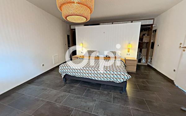 Maison à vendre    6 pièces • 214 m2 Beuvry