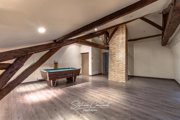 Maison familiale de 190m² avec dépendances au coeur de Neuvic
