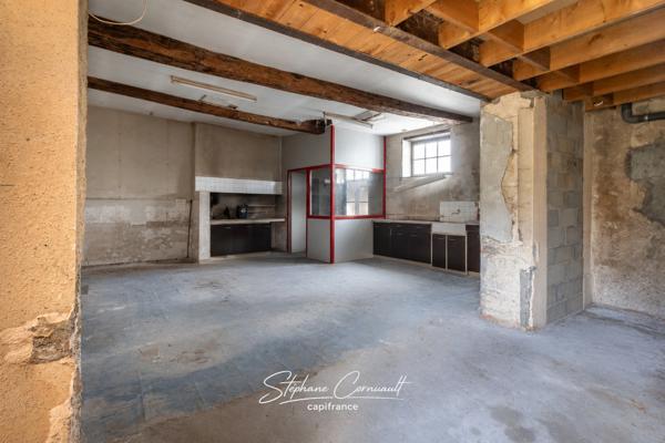 Maison familiale de 190m² avec dépendances au coeur de Neuvic