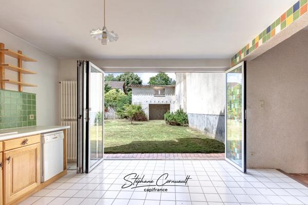 Maison familiale de 190m² avec dépendances au coeur de Neuvic
