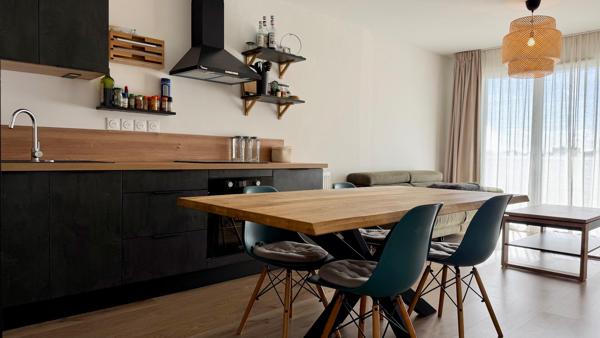 Appartement T2 récent avec balcon et parking – Résidence Cime & Parc