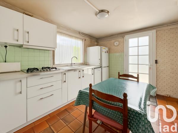 Maison à vendre 4 pièces 74 m² Sainte-Geneviève-des-Bois
