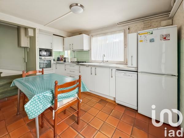 Maison à vendre 4 pièces 74 m² Sainte-Geneviève-des-Bois