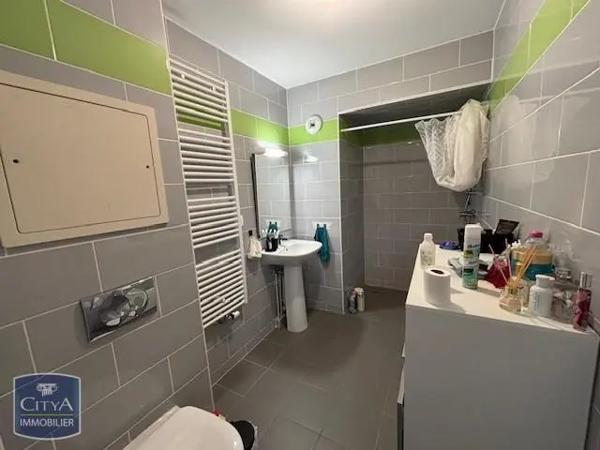 Appartement à louer 2 pièces 42.01m²