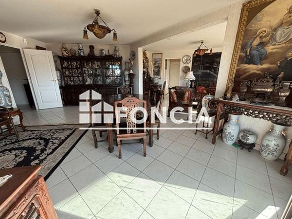 À vendre Appartement 5 pièces 109 m² - Hyères 83400