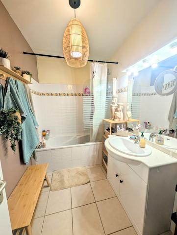 Maison T3 avec garage de plain pied - Réf OMBRETTE