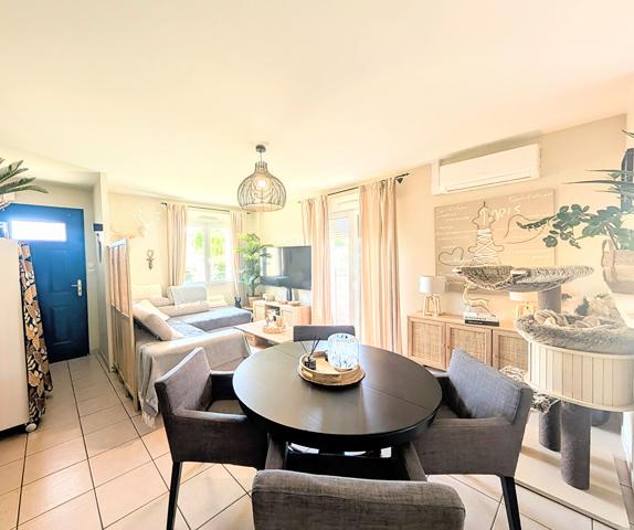 Maison T3 avec garage de plain pied - Réf OMBRETTE