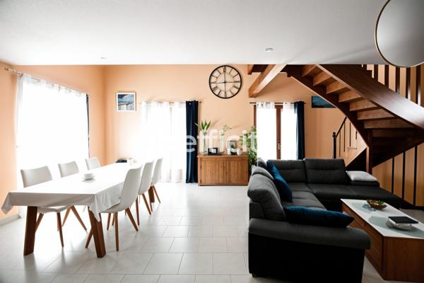 Maison 9 pièces - 201 m²