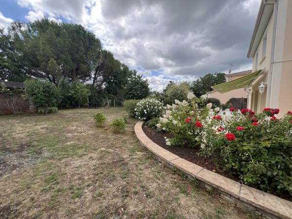 Maison 6 pièce(s) 5 chambre(s) 145 m²