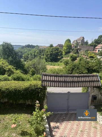 Vente Maison de village 6 pièces 167 m2 à Chamouille