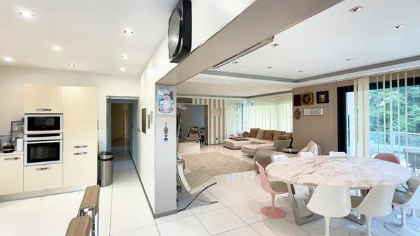 Maison 7 pièces - 353 m² Bien prestige