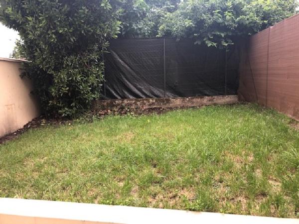 Maison F1 entièrement rénové avec jardinet
