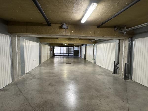 Villeneuve-lès-Avignon (30400) Appartement 3 chambres vue magnifique terrasse garage