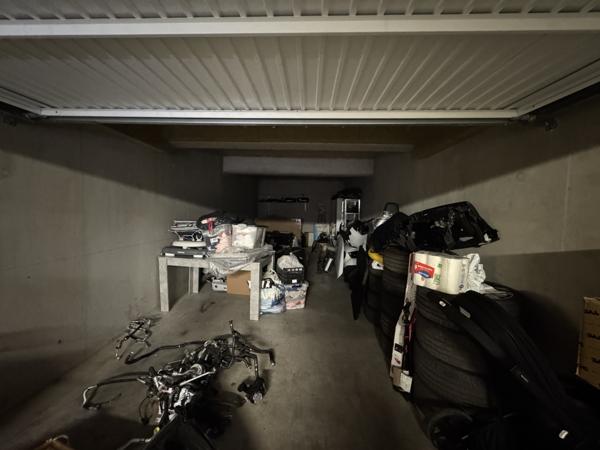 Villeneuve-lès-Avignon (30400) Appartement 3 chambres vue magnifique terrasse garage