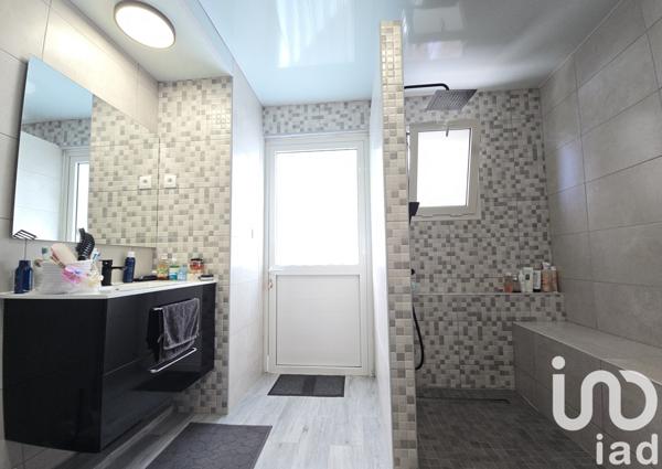 Maison à vendre 5 pièces 145 m² Saint-Pierre