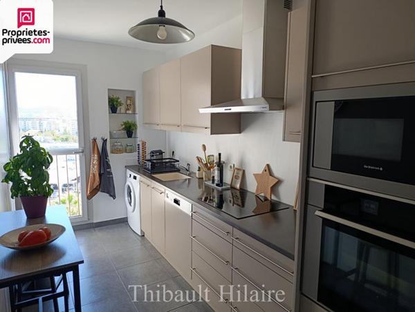 Appartement Marseille 4 pièce(s) 93 m2 avec BELLE vue