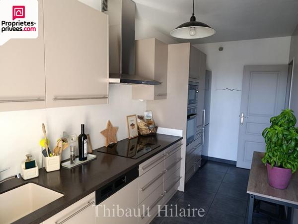 Appartement Marseille 4 pièce(s) 93 m2 avec BELLE vue