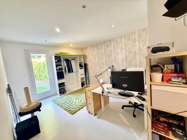 Maison à CHAUMES-EN-BRIE, 77390 - 7 pièces 150m²