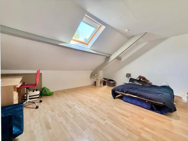 Maison à CHAUMES-EN-BRIE, 77390 - 7 pièces 150m²