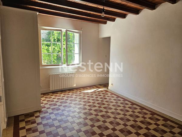 Charmante maison ancienne en location à ST QUENTIN SUR INDROIS en pleine campagne
