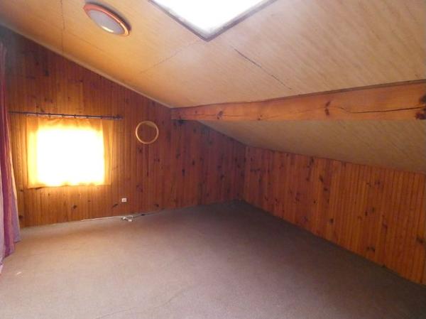 À vendre - Maison individuelle, 7 pièces située à Hinx (40180)