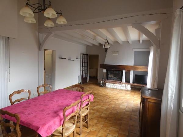 À vendre - Maison individuelle, 7 pièces située à Hinx (40180)