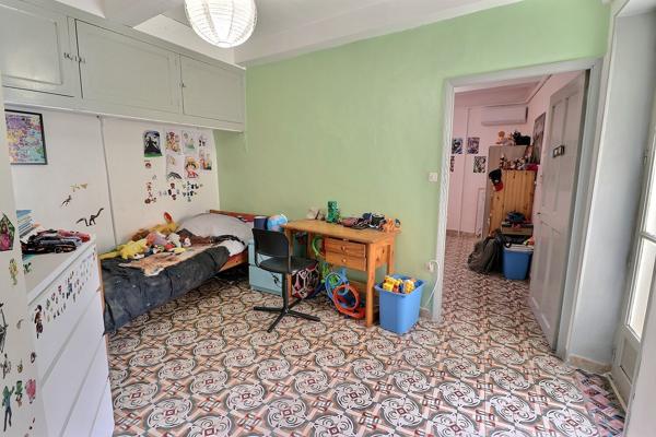 A VENDRE Entraigues Sur La Sorgue Maison 6 pièce(s) 140 m²