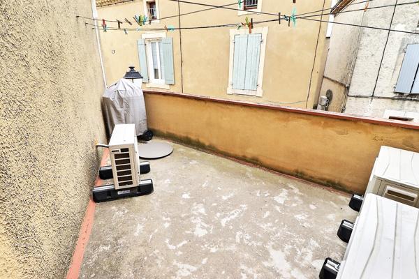 A VENDRE Entraigues Sur La Sorgue Maison 6 pièce(s) 140 m²