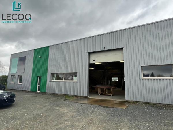 Local artisanal et stockage à LAVAL