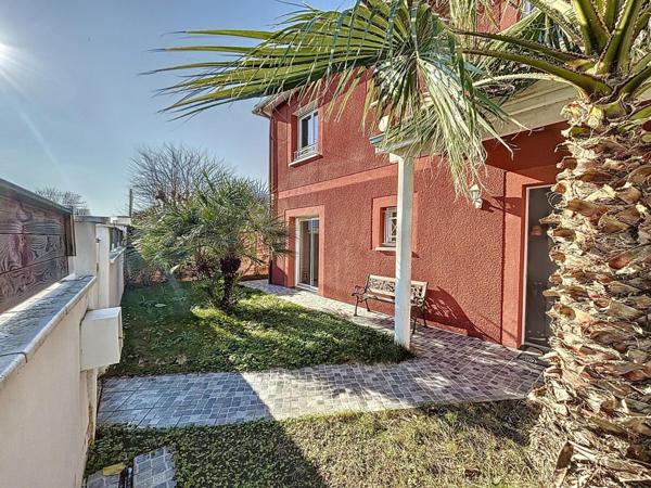 Maison avec piscine à 2 min du Centre-ville de Bruges