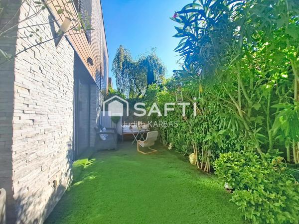Appartement triplex avec exterieurs
