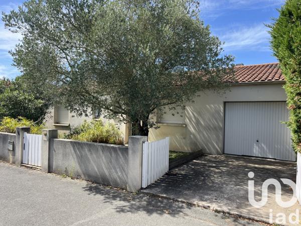 House for sale 4 rooms 92 m² Lagord