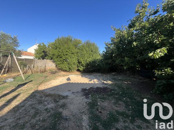 House for sale 4 rooms 92 m² Lagord