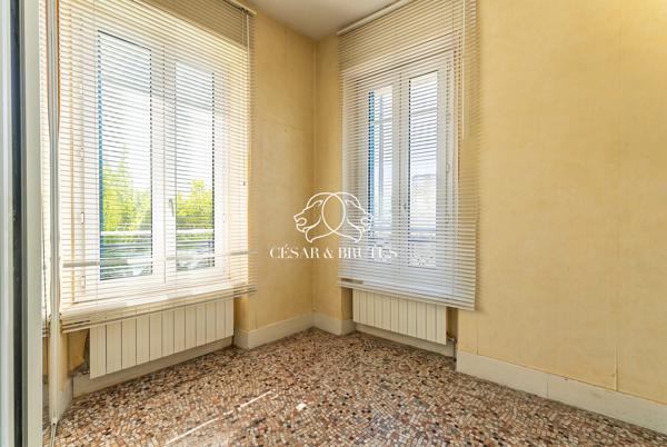Maison de Caractère de 190 m² avec Jardin Arboré – Vic-le-Comte