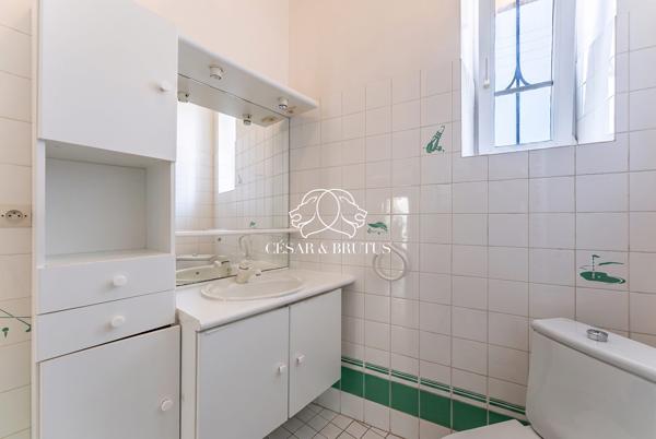 Maison de Caractère de 190 m² avec Jardin Arboré – Vic-le-Comte