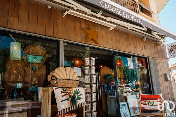 Boutique/Local commercial à vendre 48 m² Mèze