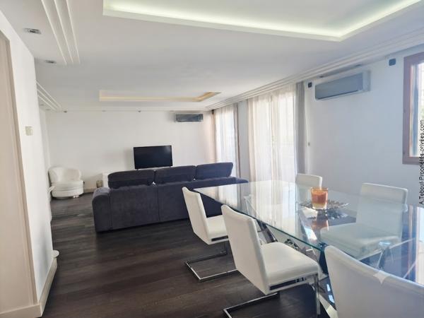 APPARTEMENT FAMILIAL EXCEPTIONNEL de 138M² - QUARTIER GRATTE-CIEL AVEC TERRASSE