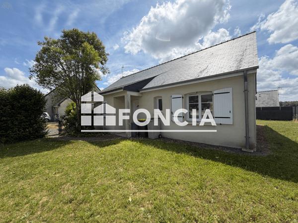 Location Maison 4 pièces 82.31 m² - Distre 49400