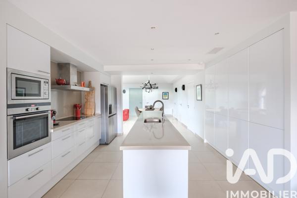Maison à vendre 5 pièces 161 m² Mougins