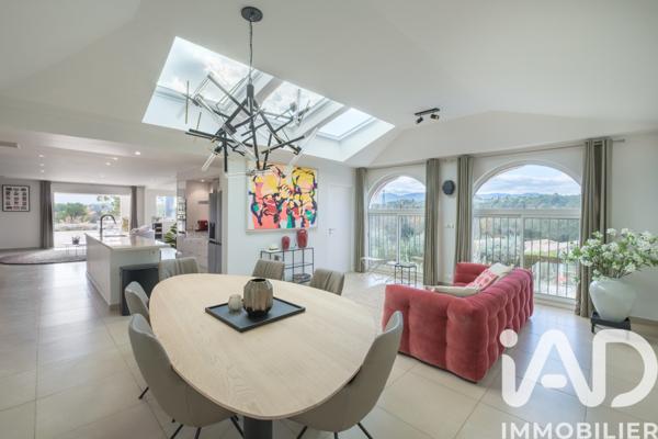 Maison à vendre 5 pièces 161 m² Mougins