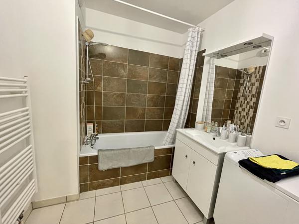 Appartement 3 pièce(s) 2 chambre(s) 62.6 m²